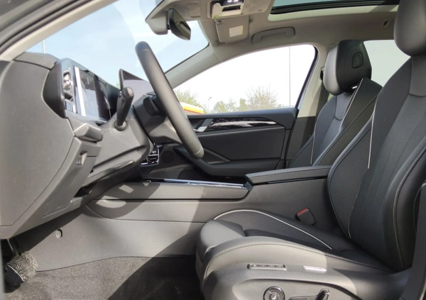 Volkswagen Passat cena 200500 przebieg: 10, rok produkcji 2024 z Piła małe 254